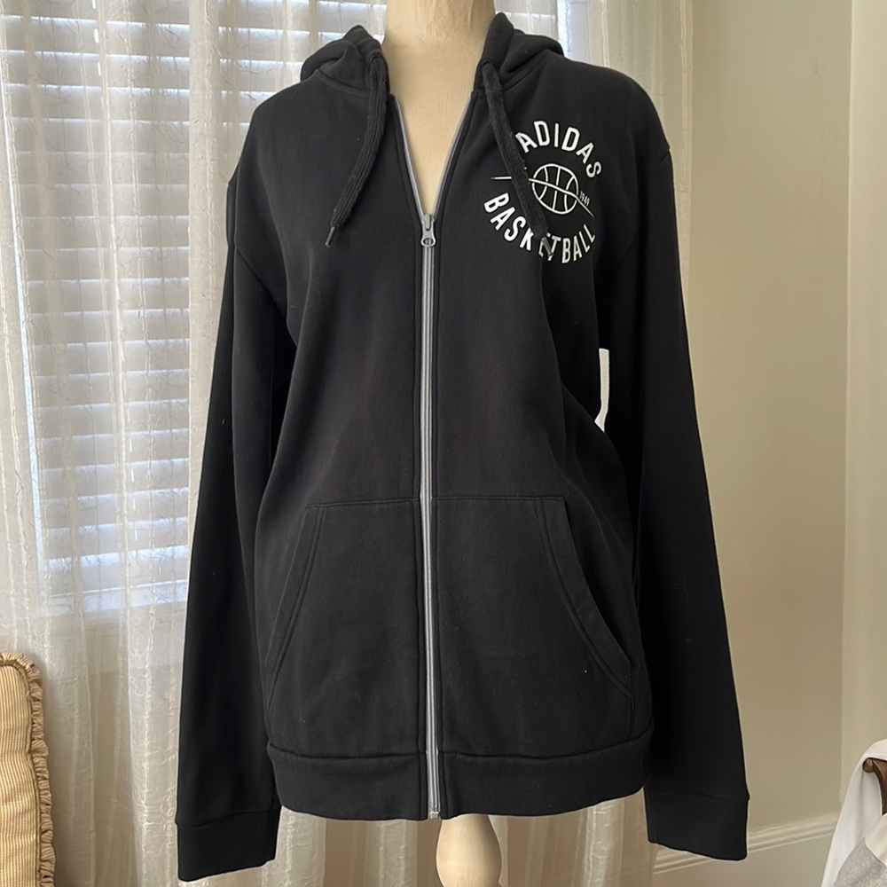 ADIDAS BASKETBALL 🏀 HOODIE